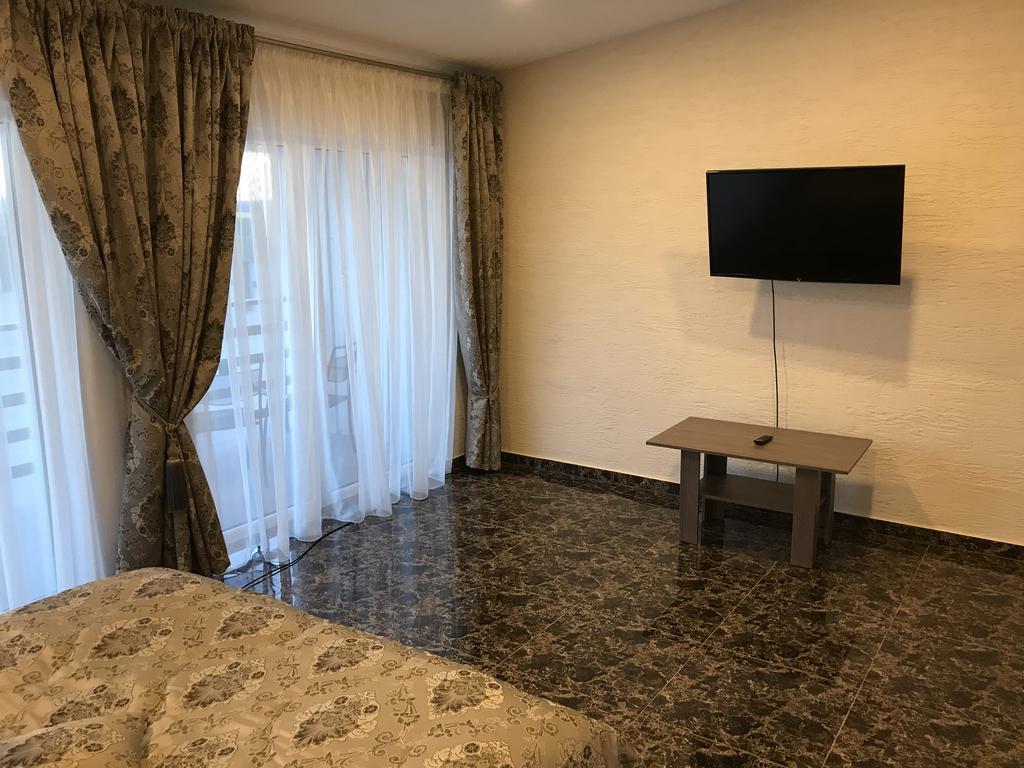 Arka Hotell Mažeikiai Exteriör bild