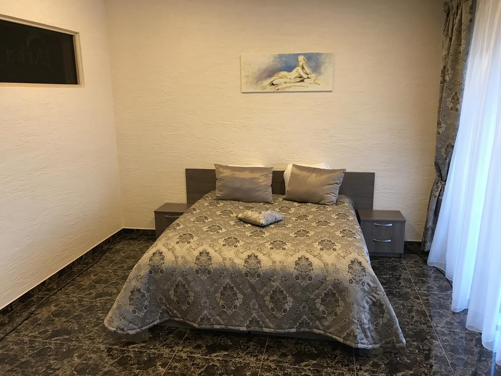 Arka Hotell Mažeikiai Exteriör bild