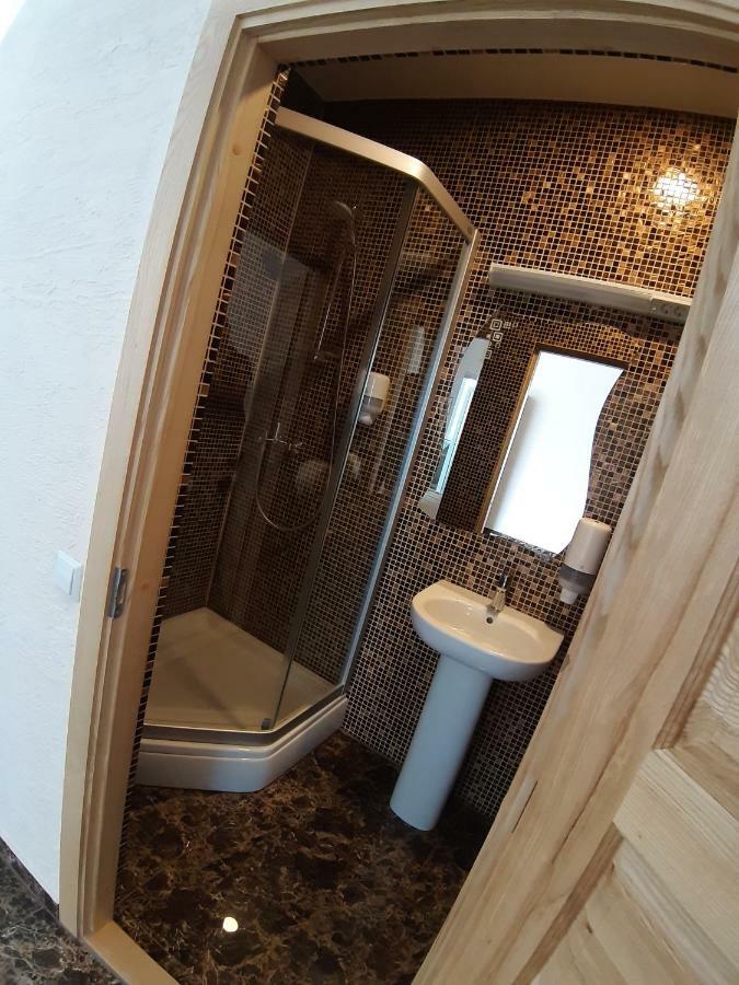 Arka Hotell Mažeikiai Exteriör bild