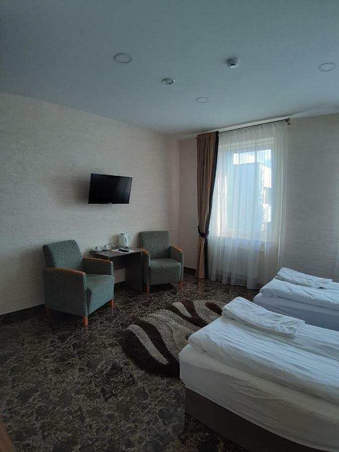 Arka Hotell Mažeikiai Exteriör bild
